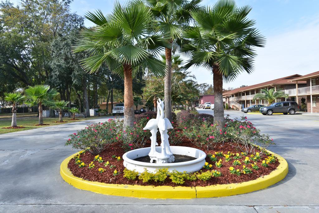 Savannah Inn&Suites Fasilitas foto